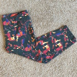Zella Cropped Leggings, size large